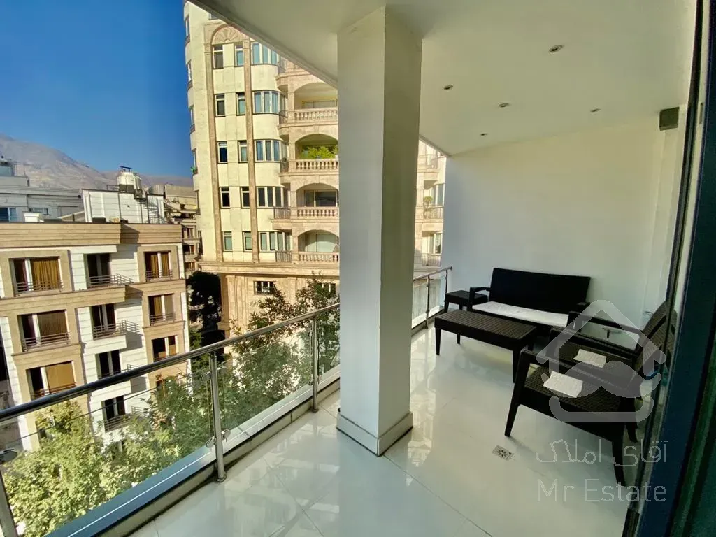 فروش اپارتمان 230 متری زعفرانیه