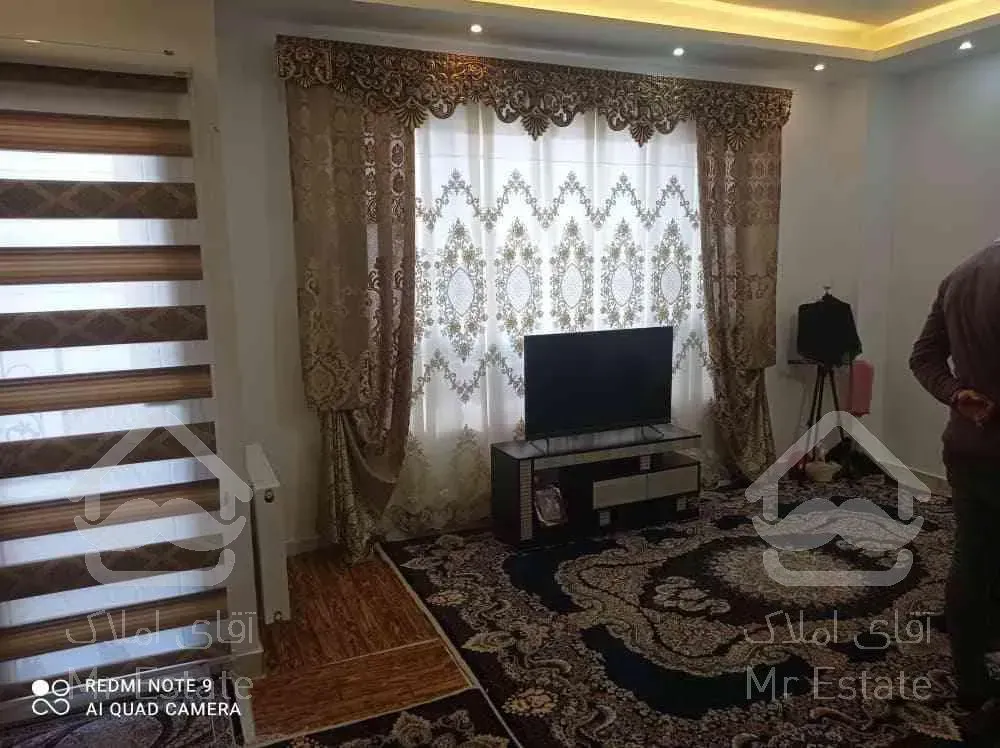 فروش یک واحد اپارتمانی در صومعه سرا