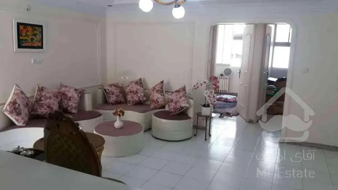 ۴۷ متری در ورزی شمالی