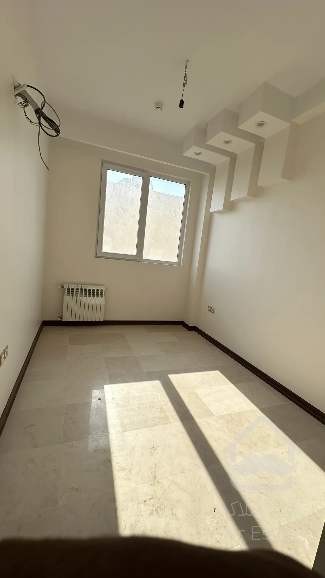 ۷۰متر۲خواب فول روبه کوچه