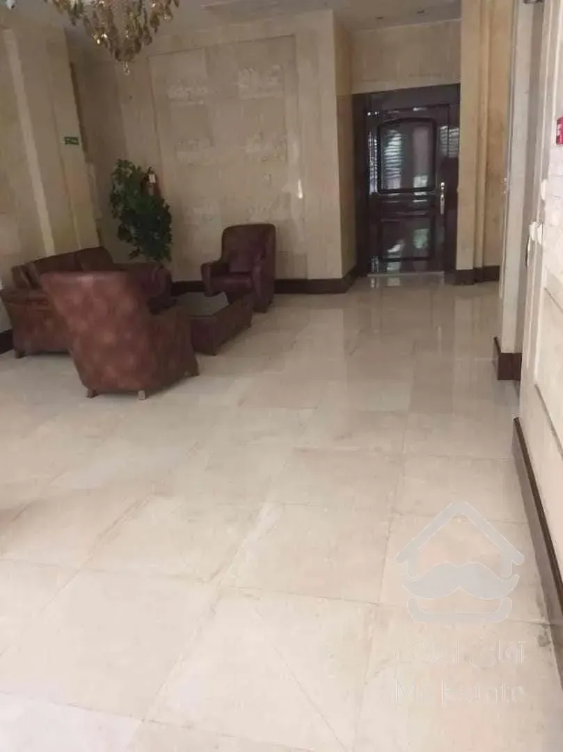 آپارتمان ۱۳۰ متری مژده  محیطی آرام و لوکیشن خاص