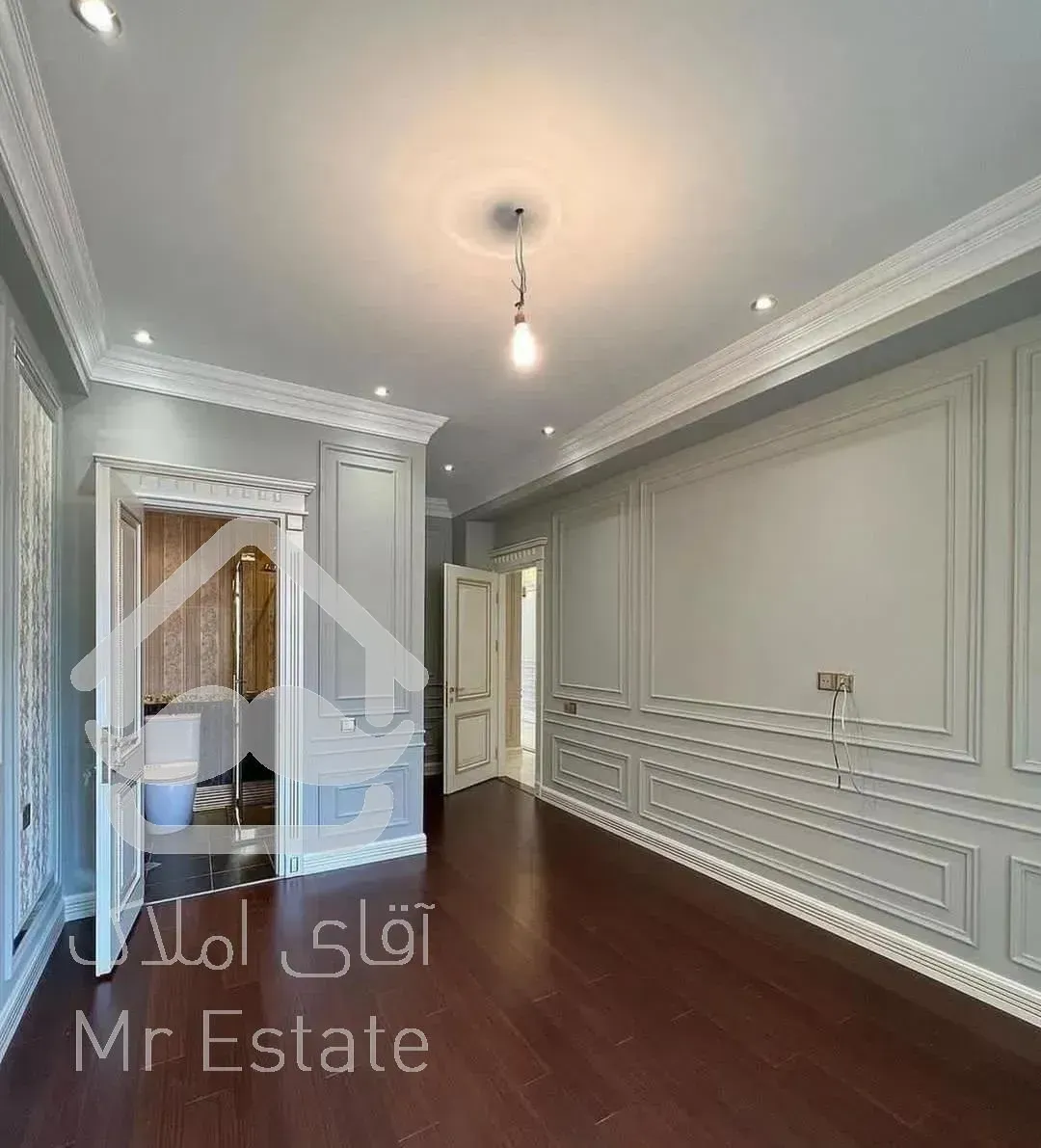 آپارتمان ۲۹۰متری فرمانیه شرقی