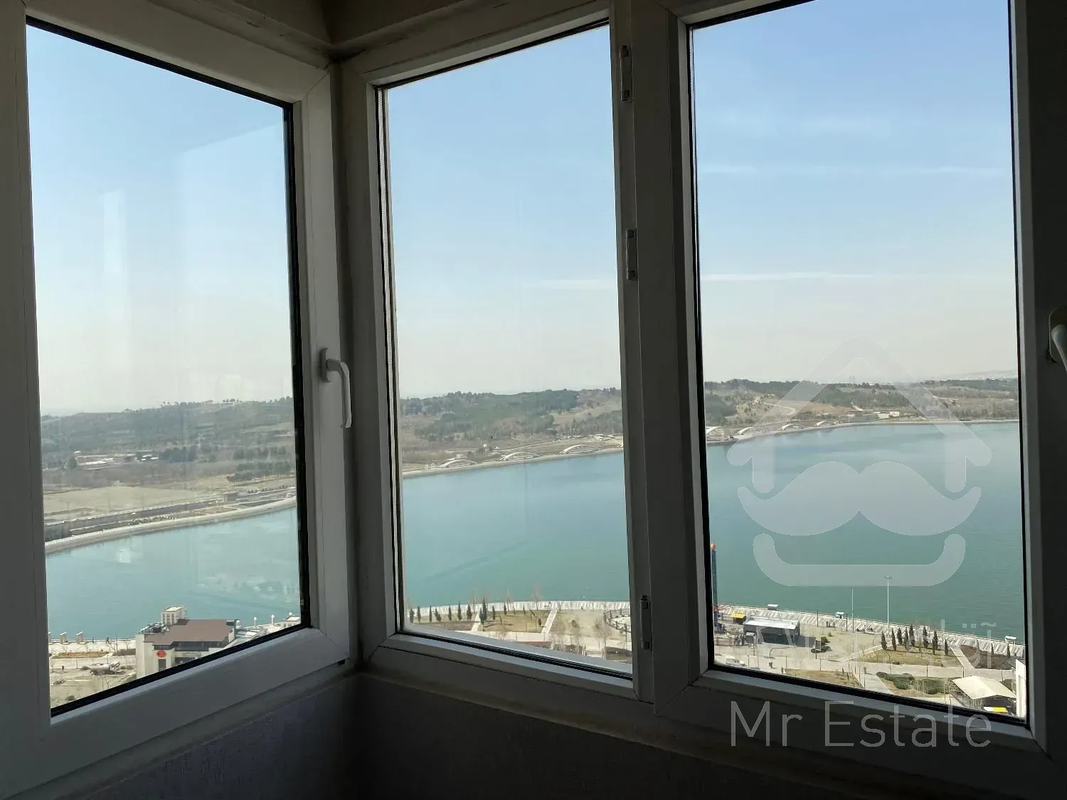 فروش برج آپارتمان مسکونی چشمگیر منطقه۲۲