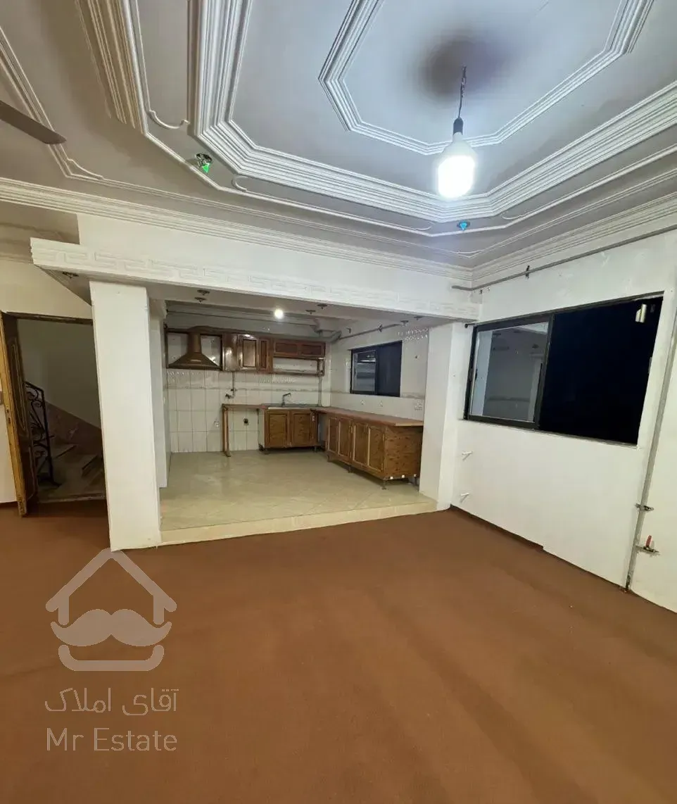 ۱۱۵متری تک واحدی طبقه ۱دریای۱۵نزدیک به ۱۷شهریور