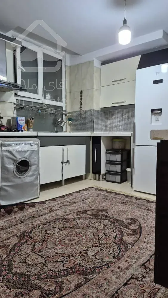 فروش فوری ۸۳متر دو خواب