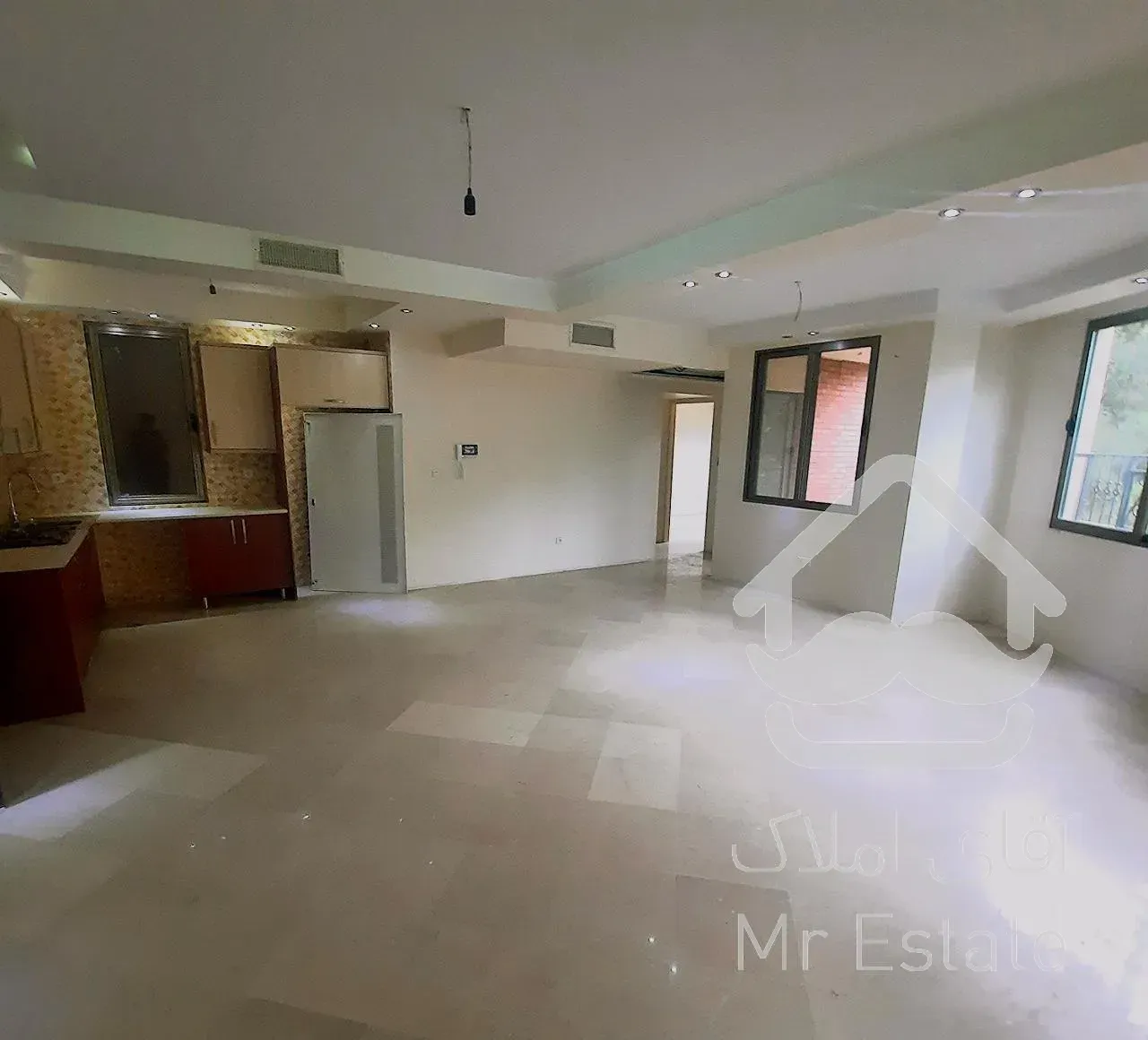 آپارتمان ۹۸ متری // اندرزگو - سلیمی