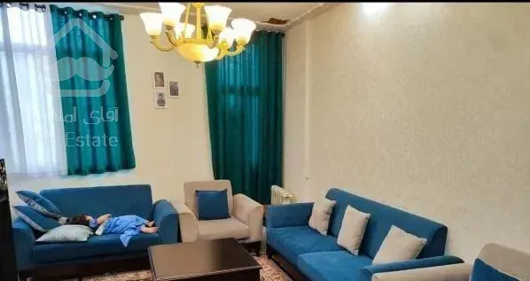 ۱ واحد ۵۸ متری طبقه سوم بازسازی شده