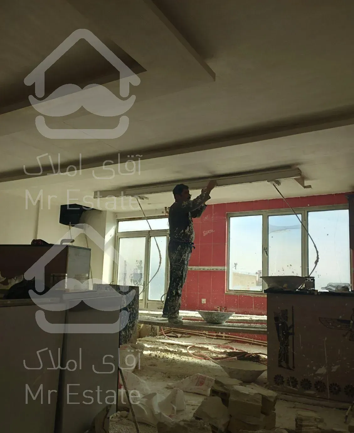 گچکاری  تخریب بنا بنایی سیمان کاری کاشیکاری