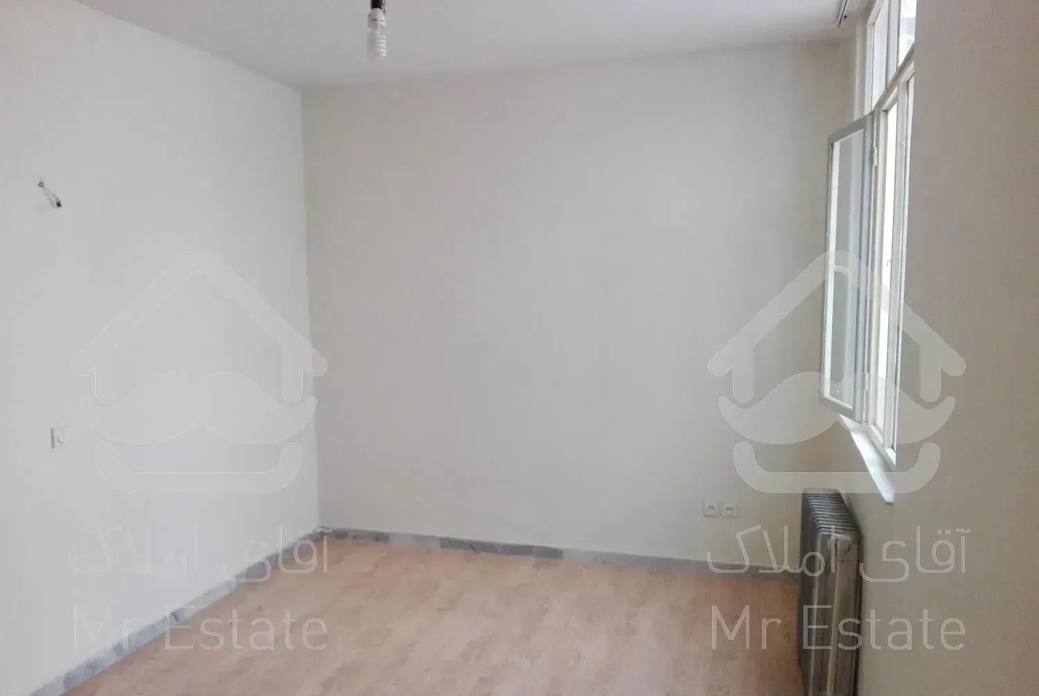 125 متر طبقه اول بلوار گلها