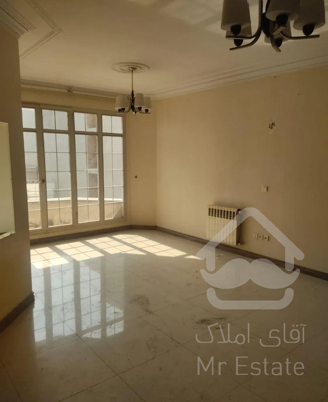 قلهک 100 متری 2 خوابه با پارکینگ نزدیک مترو قلهک