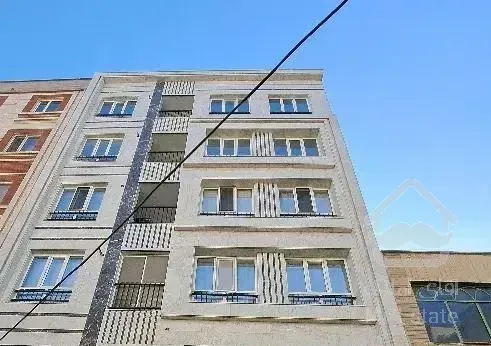 واحد ۸۰ متری ۲ خواب