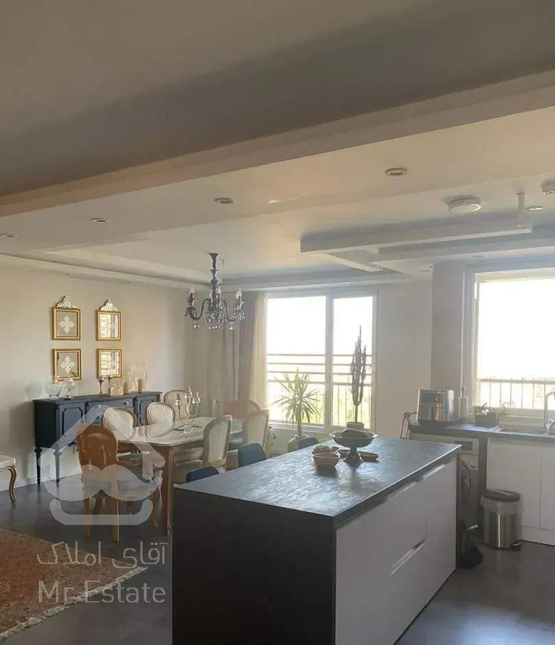 ۱۲۵متر ونک/نوساز/ویو بینظیر/فرعی شیراز  ۲پارکینگ