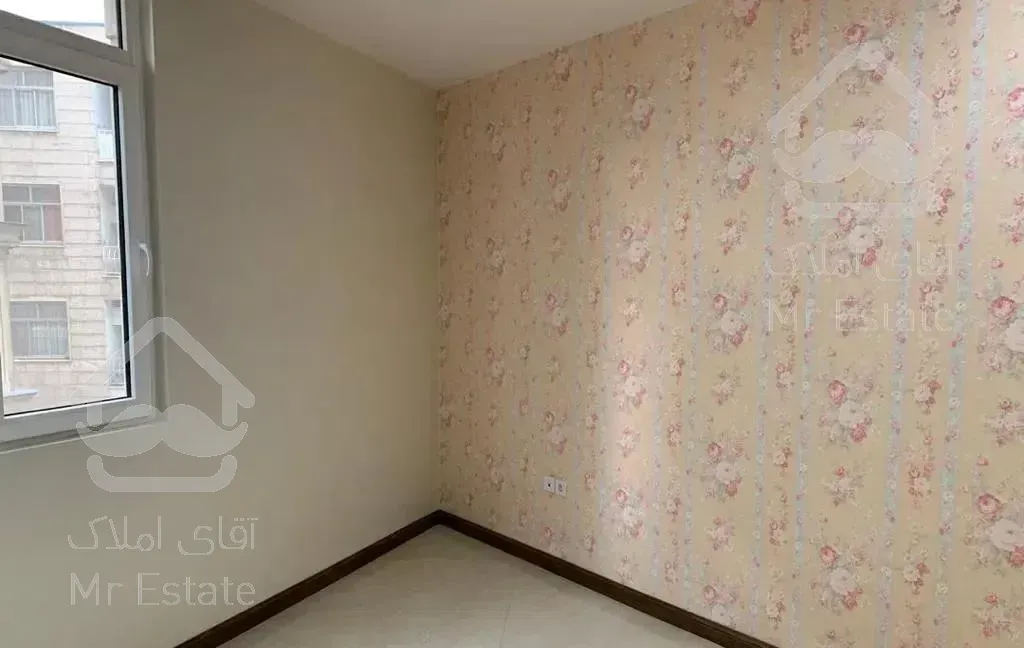 ۱۰۰ متر دو خوابه دزاشیب