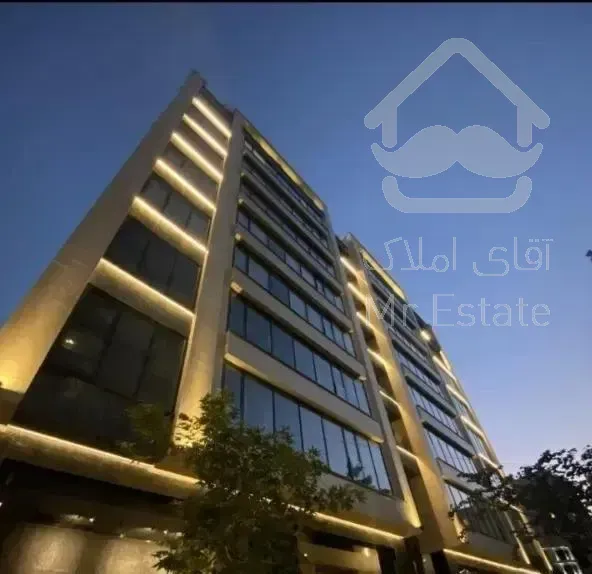 ۱۳۰مترنوساز/سوپرمدرن/تاپ لوکیشن/فول مشاعات+تراس