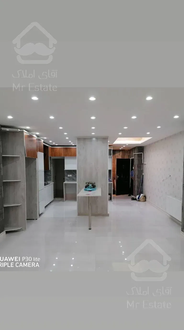 آپارتمان ، ۸۳متری ، دو خوابه