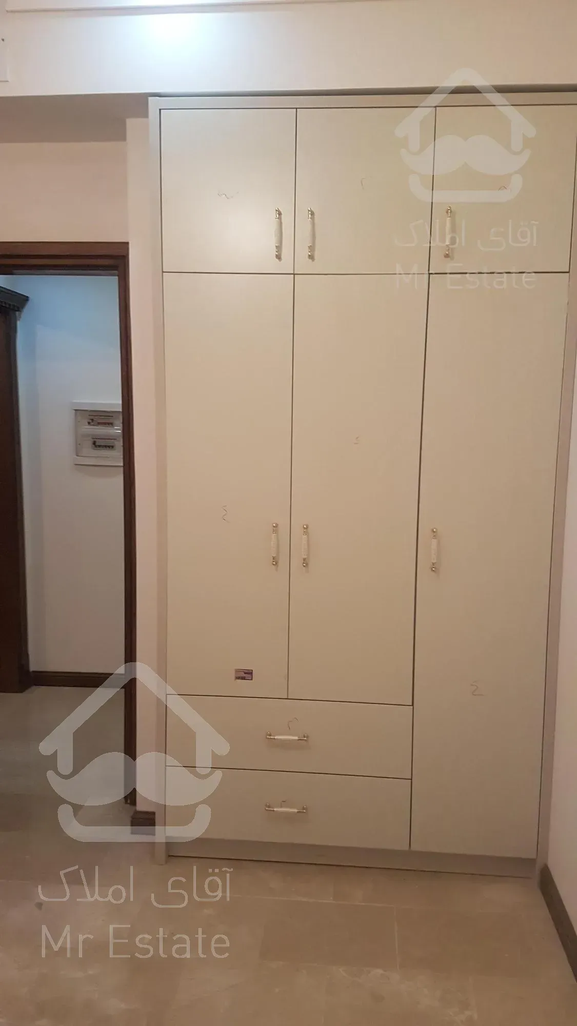 ۱۲۵متر ۳خوابه نوساز / فردوس شرق