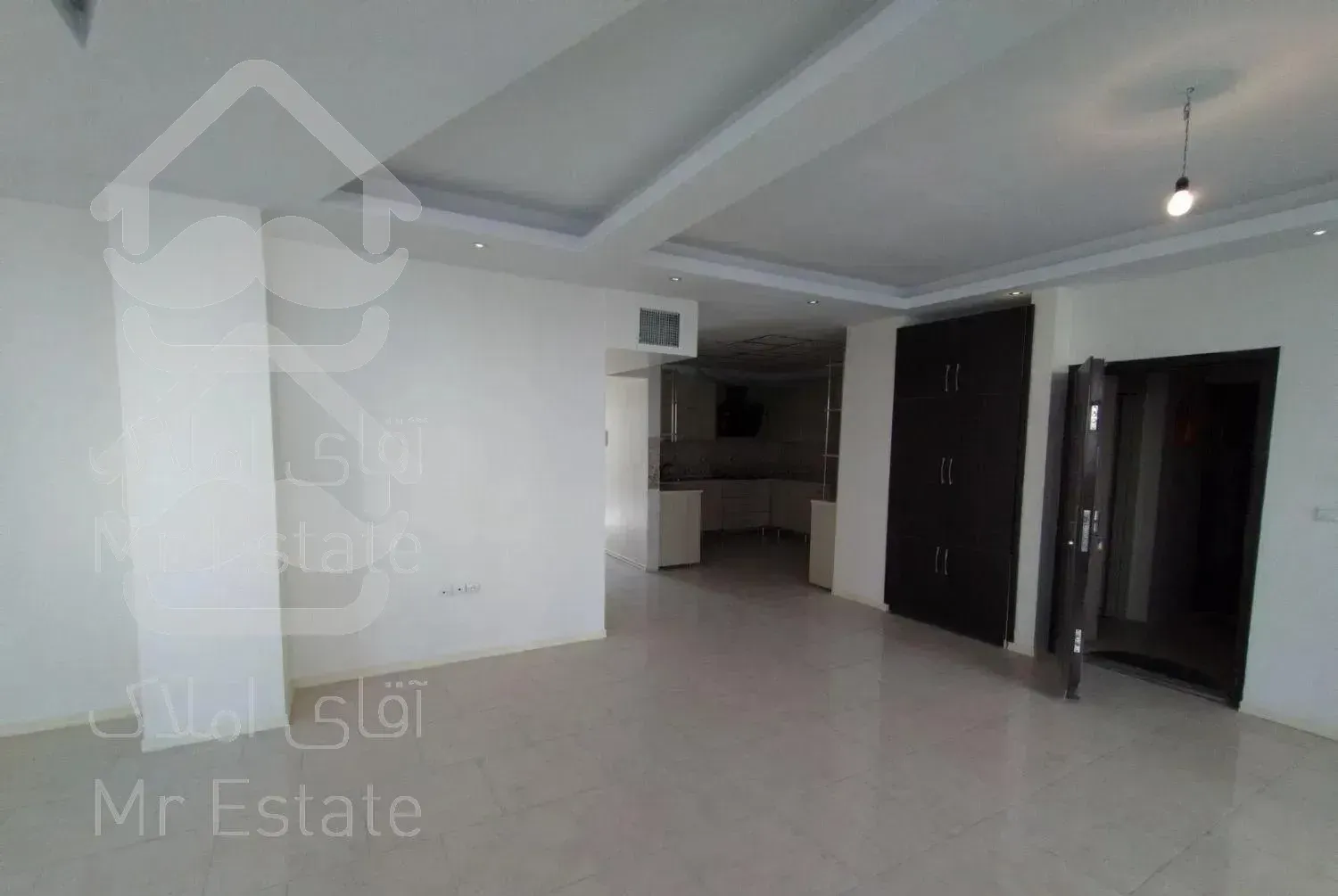 آپارتمان ۱۲۸ متری/سه خواب/سند تک برگ