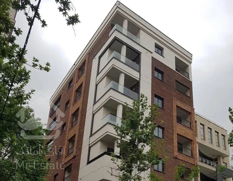 آپارتمان۲۱۵متری فرمانیه غربی/۲جهت ویو ابدی+تراس