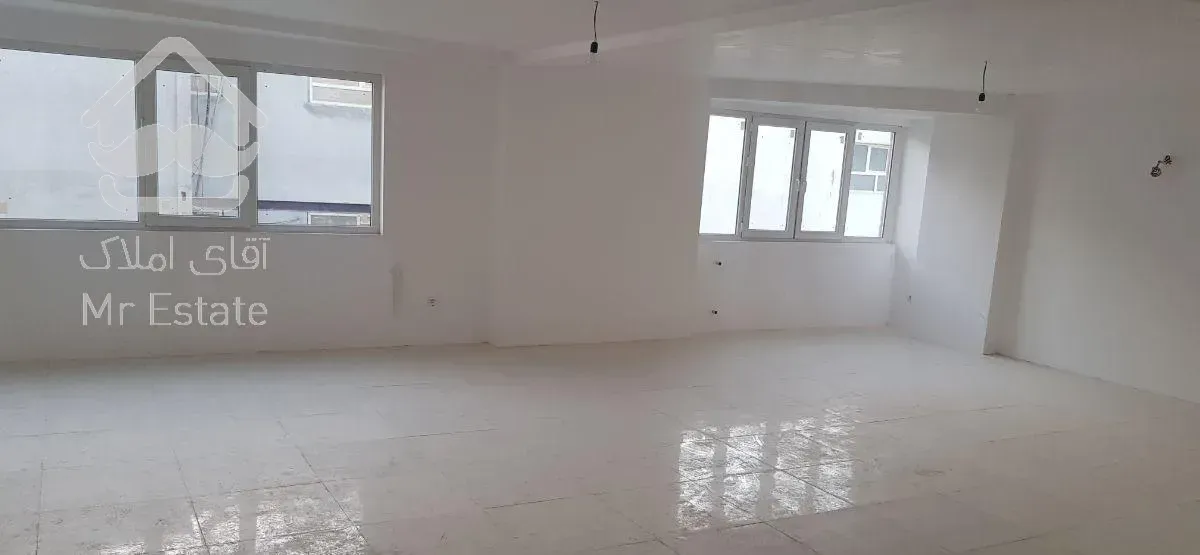 آپارتمان ۲۰۰متری  سه خوابه