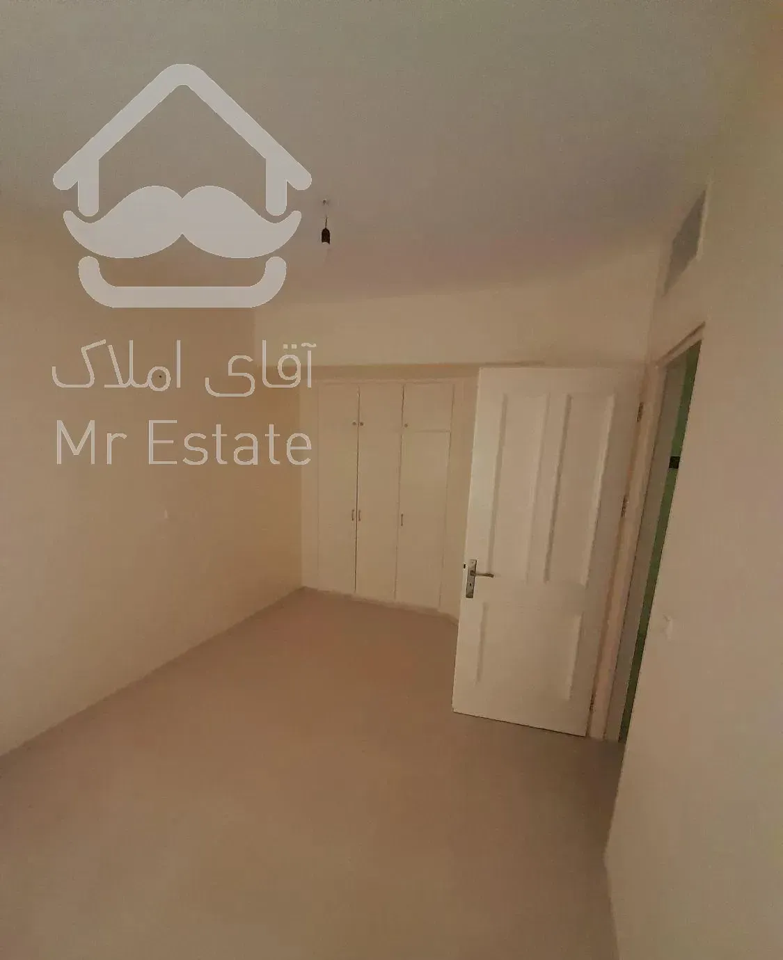 ۲۰۰ متر ( نور نقشه لوکیشن )