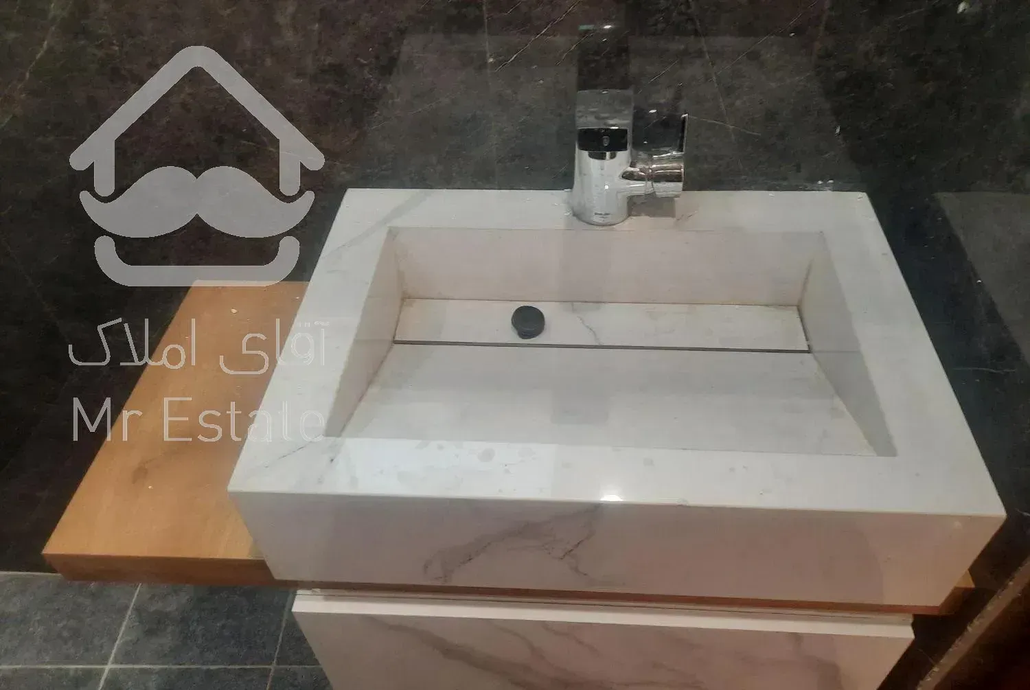 پاسداران ۷۰ متر تک خواب