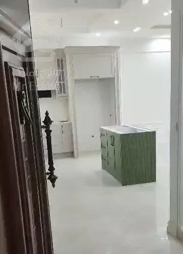 ۱۱۸ متر با مشاعات ابی ۲ خوابه در الهیه غرب