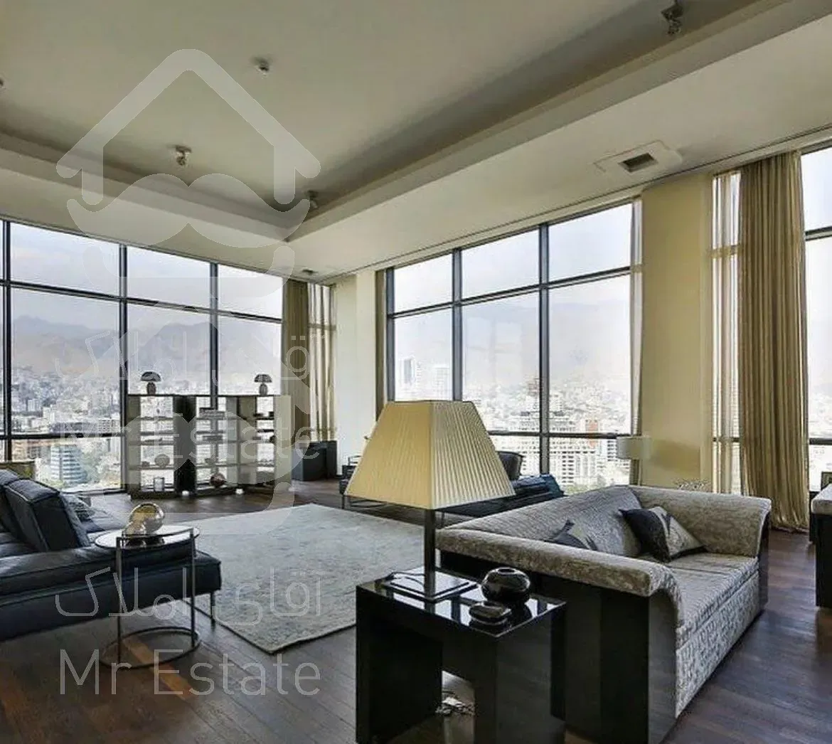 زعفرانیه ٢١٠ متر(غرق در نور)