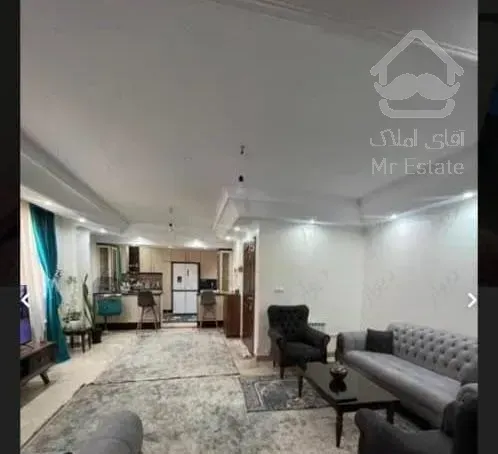 ۸۰ متر/۲خواب/فول امکانات/میدان۸۸