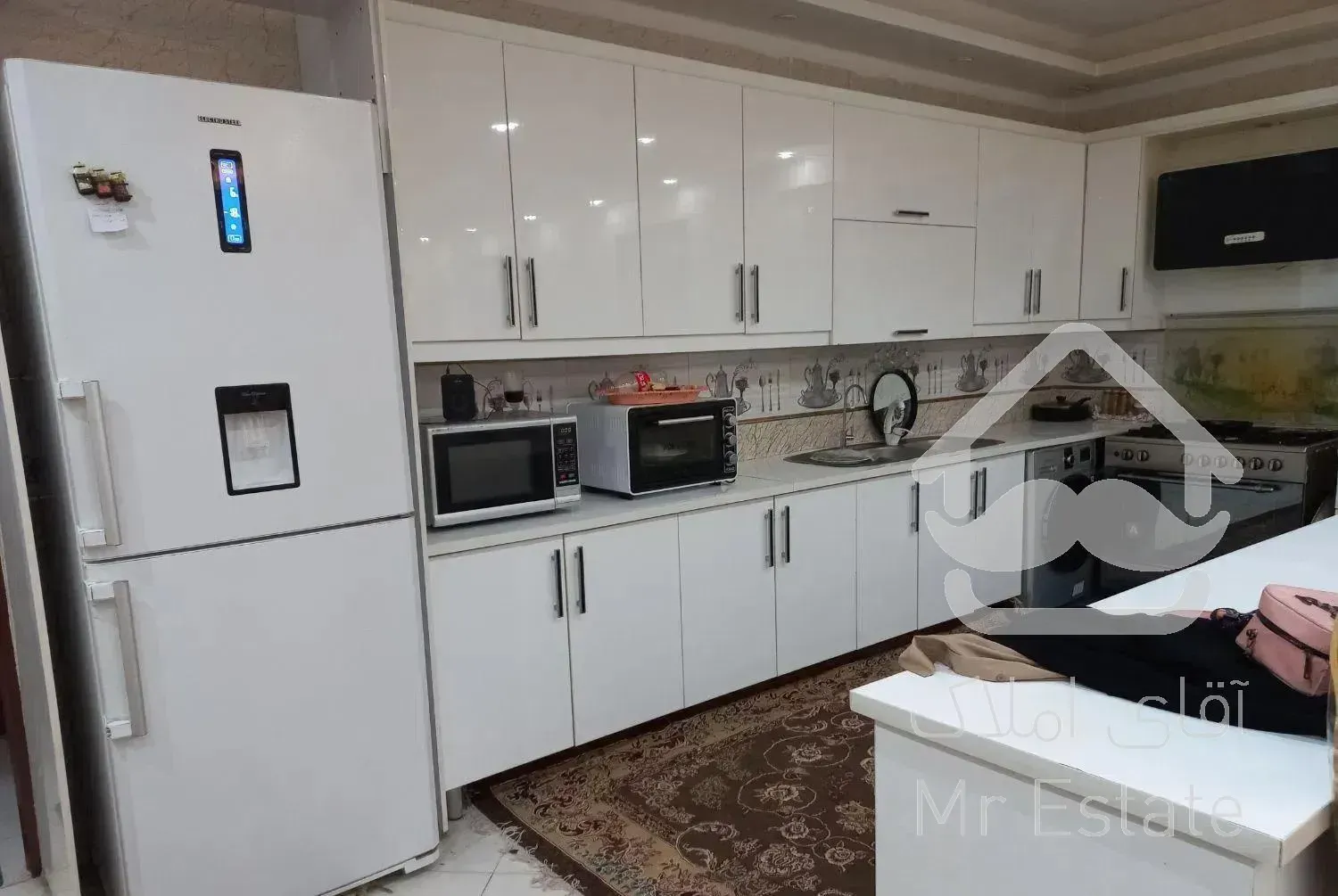 واحد۱۲۵متری۳خواب طبقه بالای ویلایی