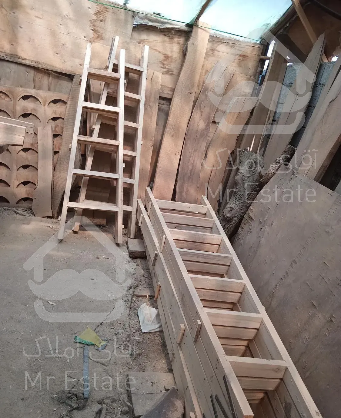 تحویل درمحل تلفنی سیار نردبان بیل کلنگ فرغون بنایی