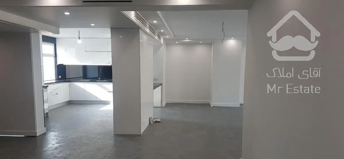 ۱۸۵ متری، بازسازی