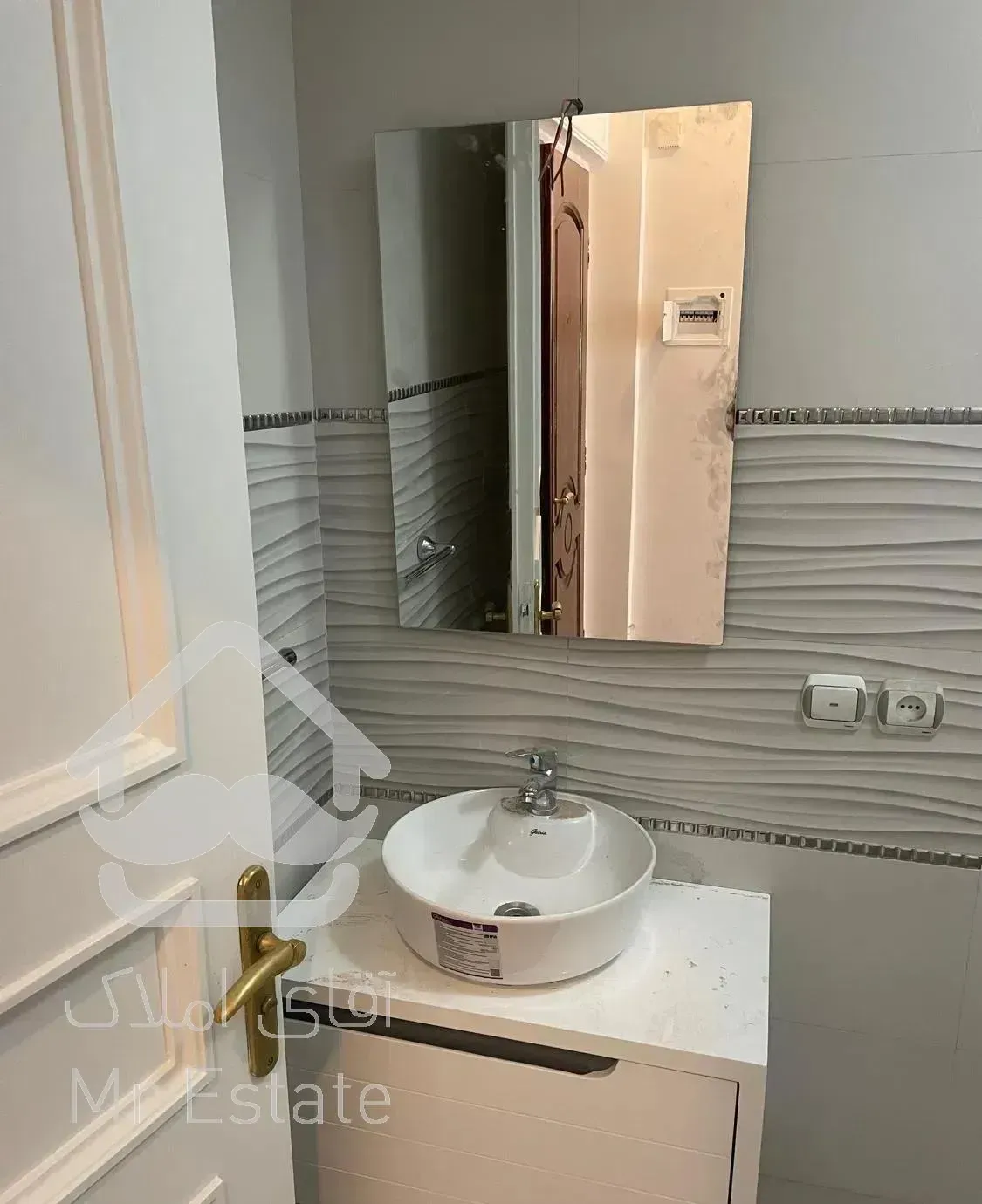 ۱۶۰ متر سه خوابه چیذر