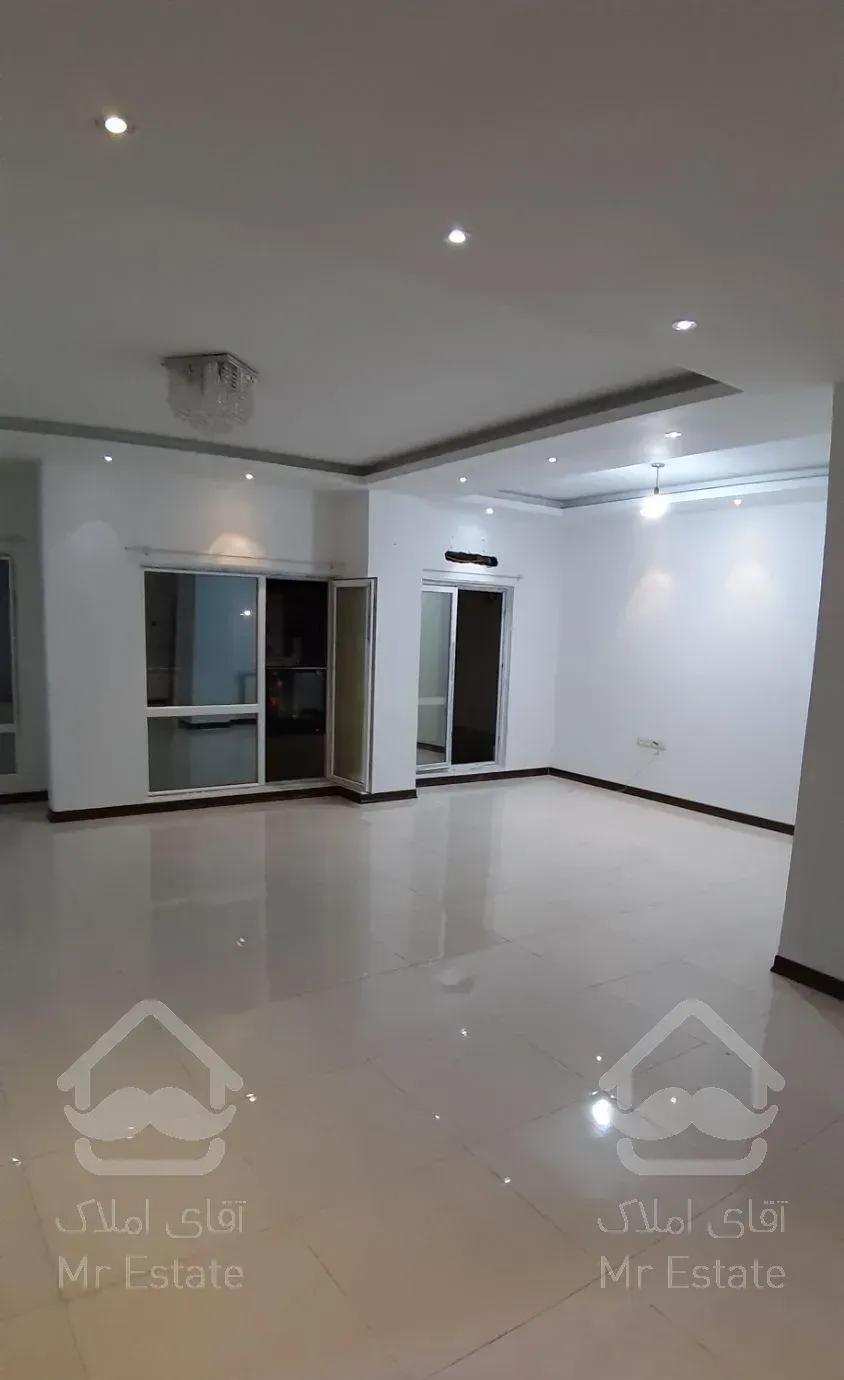 آپارتمان ۱۳۵ متری ساحلی