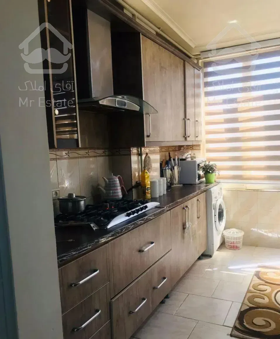 آپارتمان ۶۸ متری دو خواب پارکینگ اختصاصی