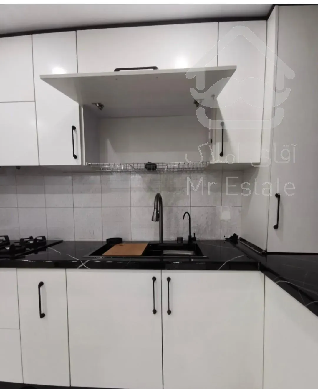 آپارتمان سه بر در عارف شرایط عالی