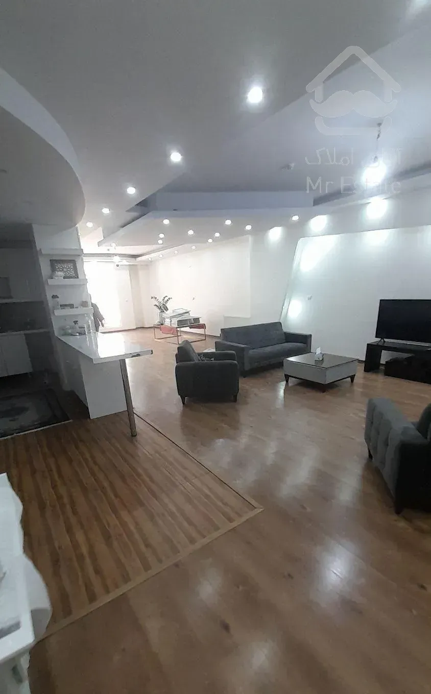 آپارتمان ۱۵۳ متری با ۲ پارکینگ سندی در منظریه