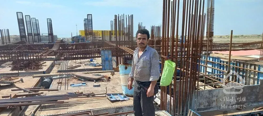 اجرای پله گرد صفر تا صد اسکلت بتون استخر