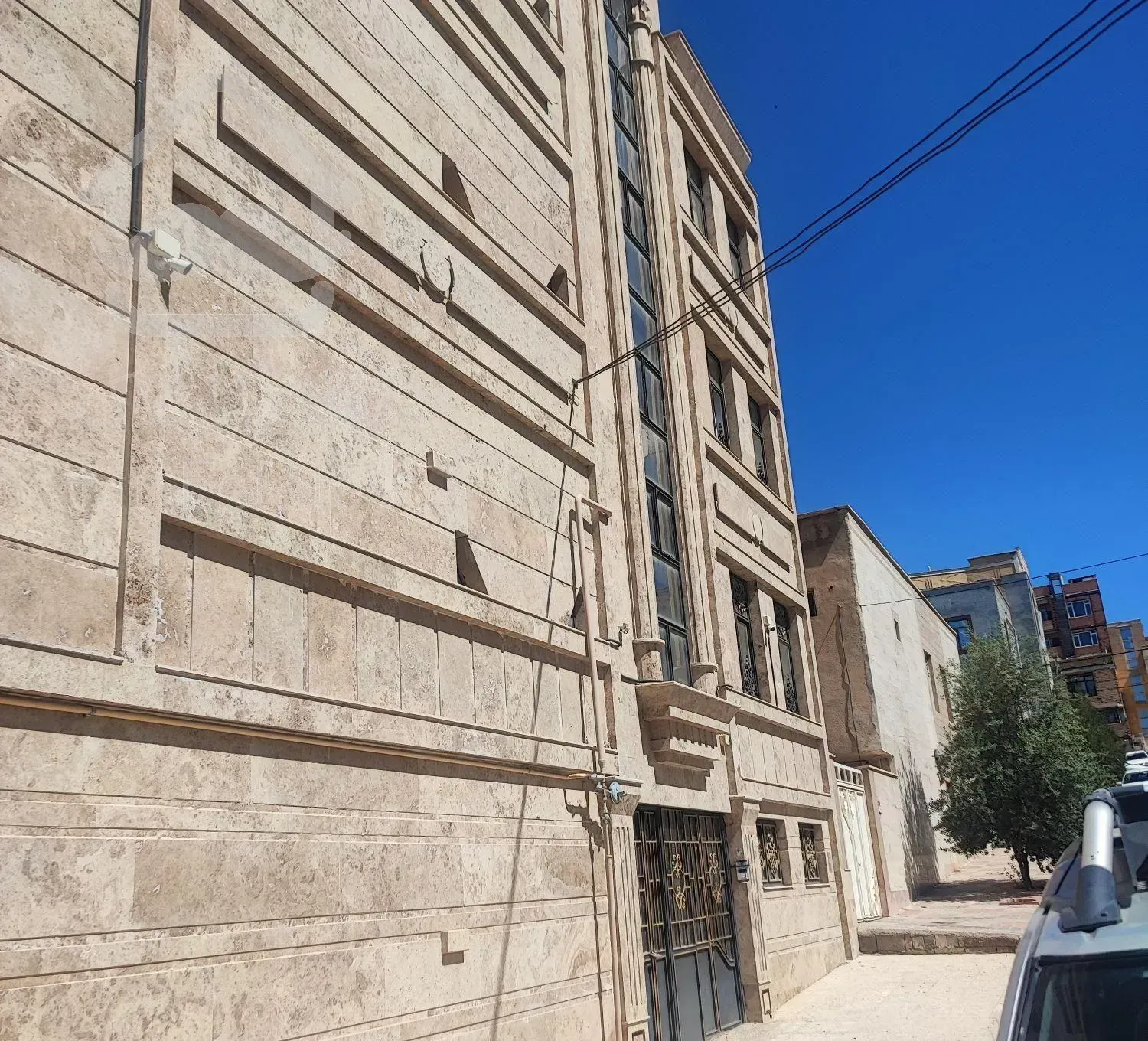 اجاره آپارتمان ۱۵۰ متری ۲ خوابه طبقه ۲