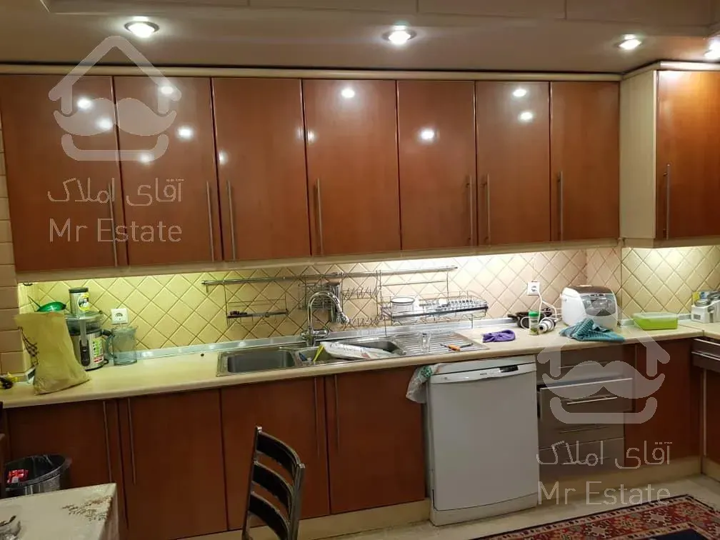 رهن و اجاره آپارتمان ۲۰۰ متری ۳ خوابه نیاوران فول