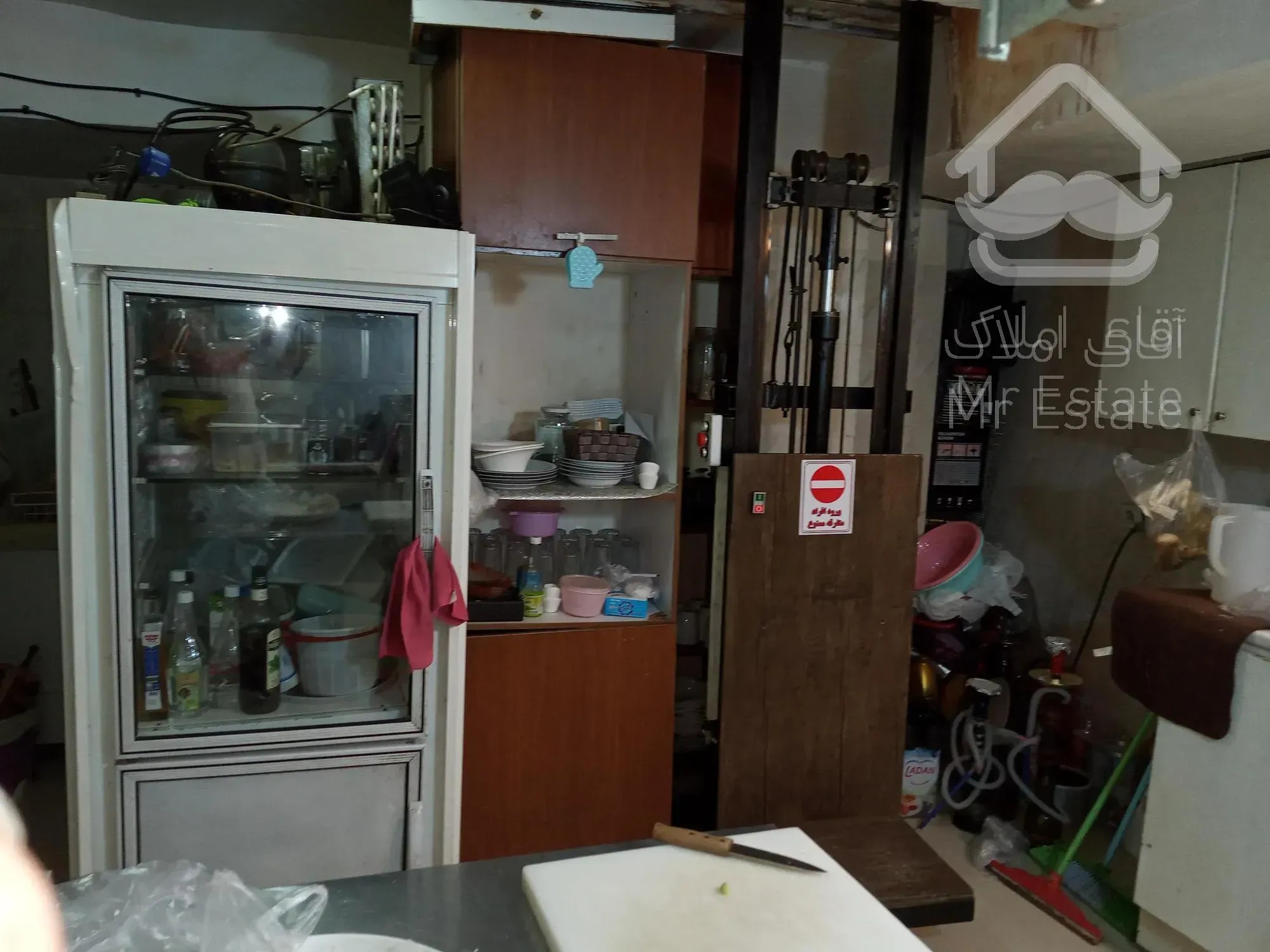 کد ۷۹ فروش ۳۴ متر مغازه بر اصلی