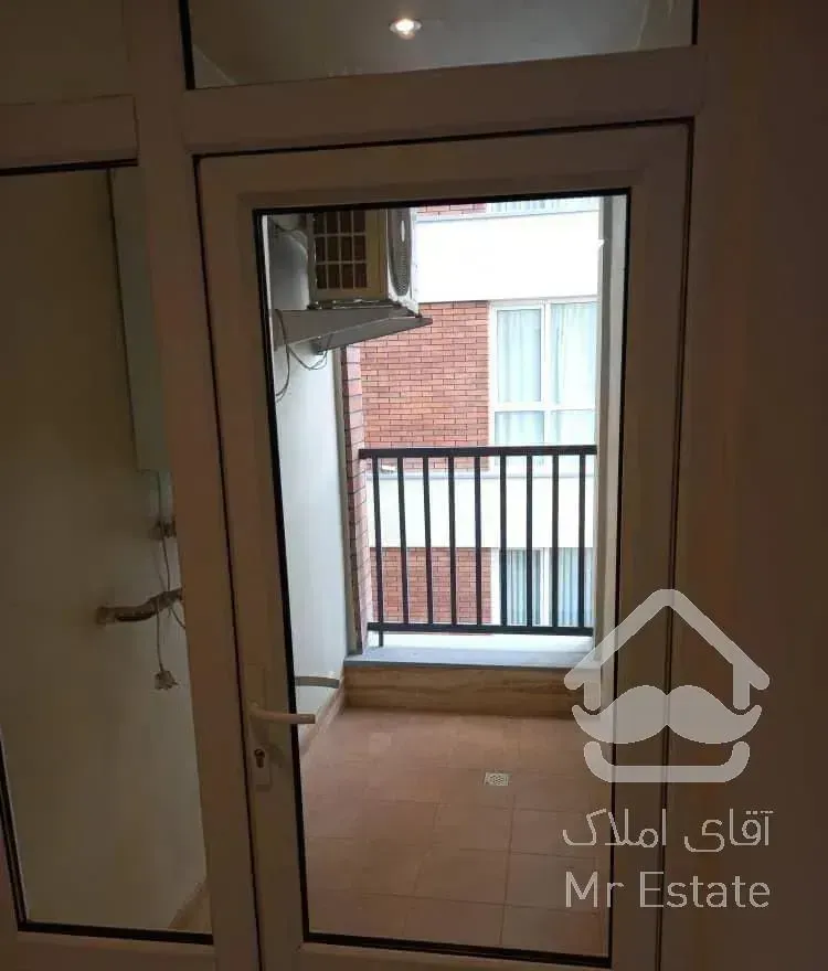 ۹۵متر نوساز/شیک و مجلل/مناسب برای سرمایه گزاری