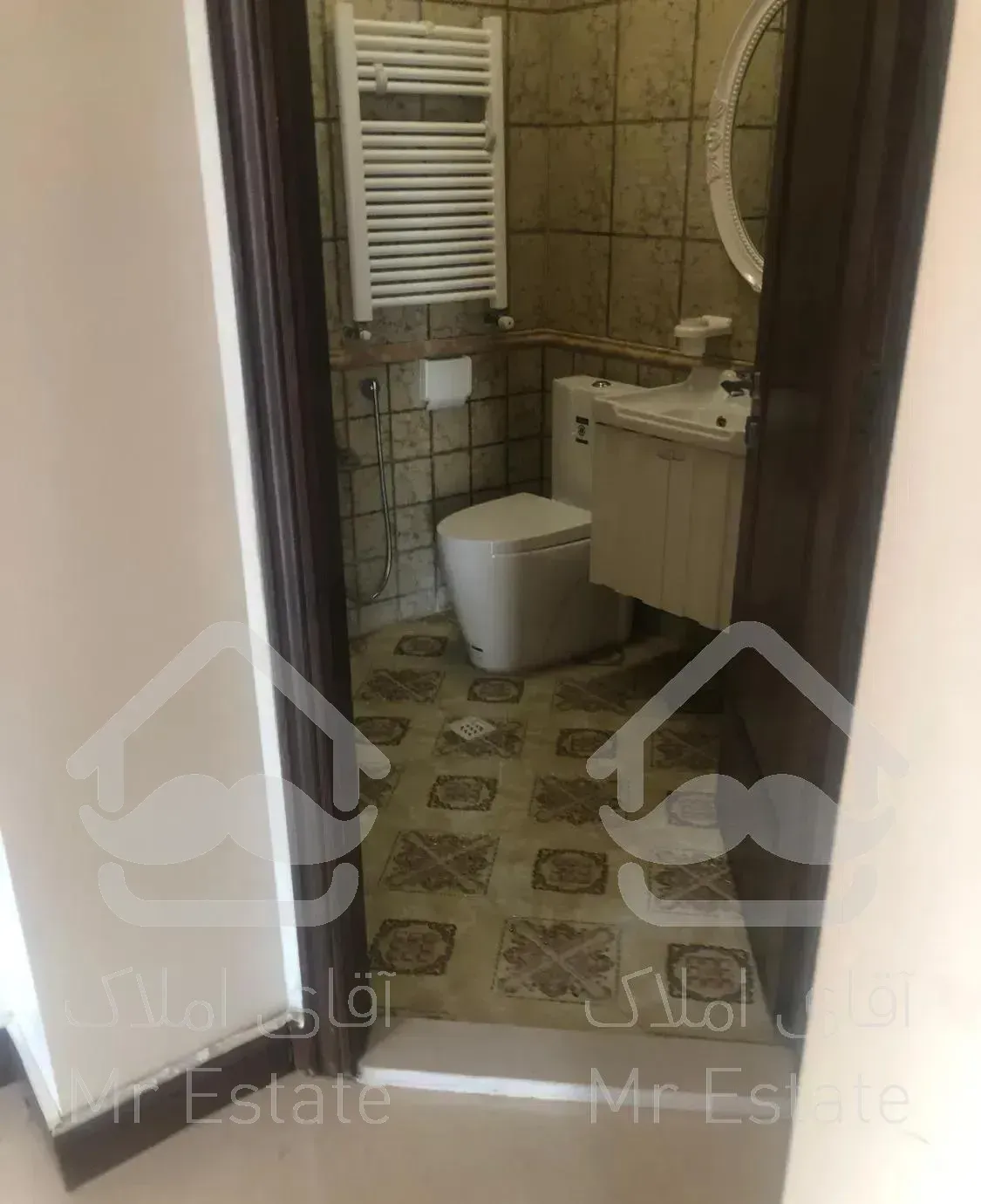 برج باغ /طبقه سوم/ فول / شیک