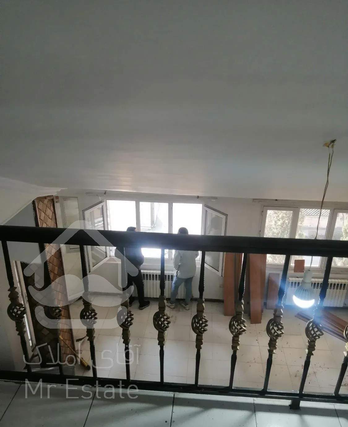 210 متر دوبلکس درحال بازسازی سه خواب