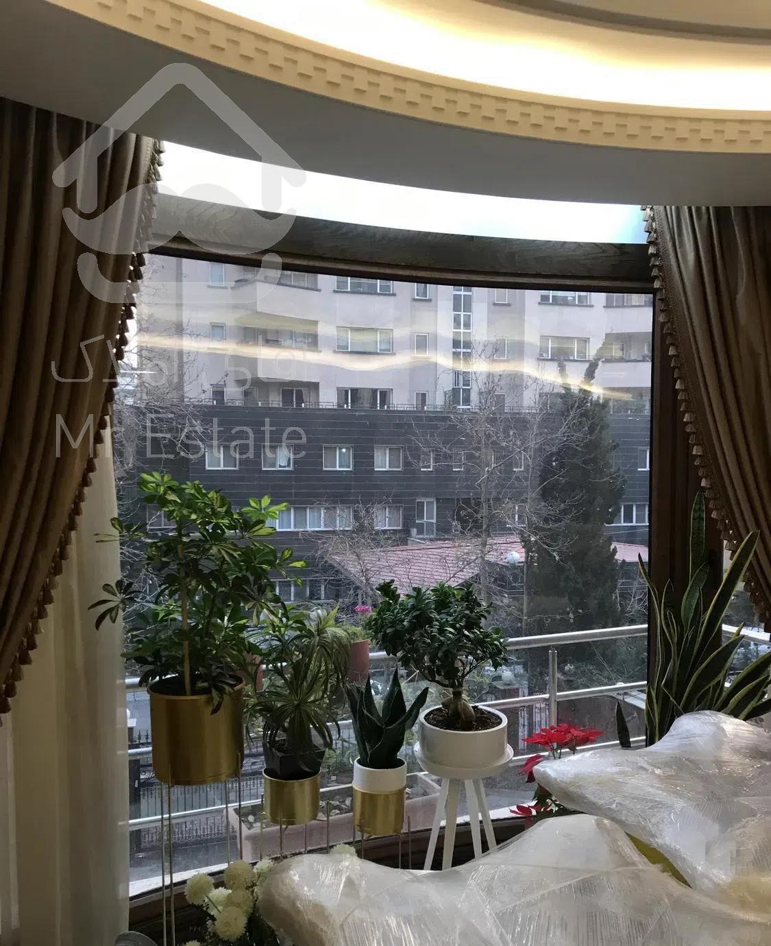 نیاوران۲۱۰متر/تاپ لوکیشن/ خوش نقشه