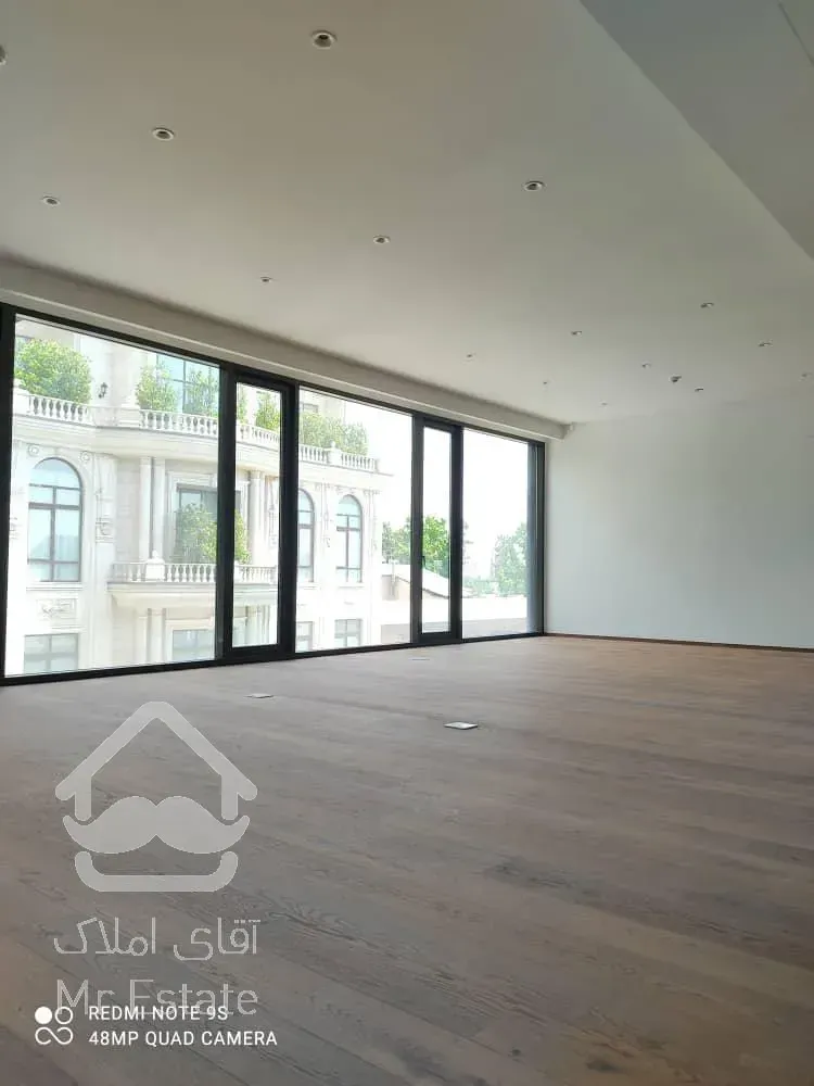 اجاره و رهن آپارتمان زعفرانیه 295  متر لوکس