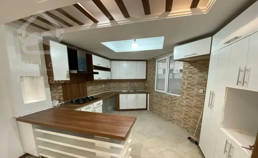 ۱۱۰ متر ۲ خواب/پاسداران سروستان یکم/رهن