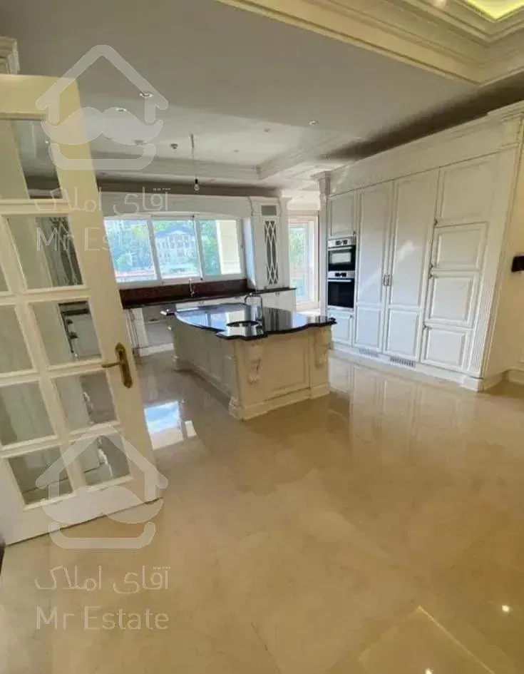 ۱۸۰متر نوساز دروس *مشاعات دار-۲پارکینگ* لوکیشن تاپ