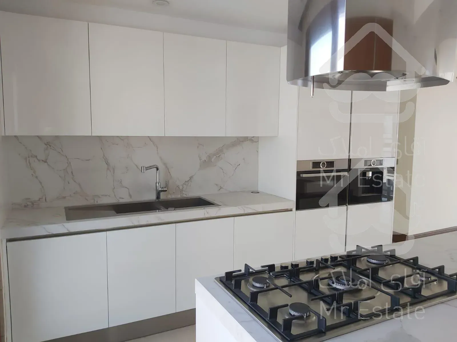 رهن و اجاره آپارتمان ۲۵۰ متری ۳ خوابه در اقدسیه