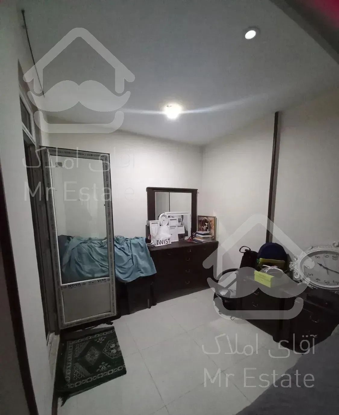 ۱۱۰ متر ۲ خواب با پارکینگ سندی در گلشهر کرج