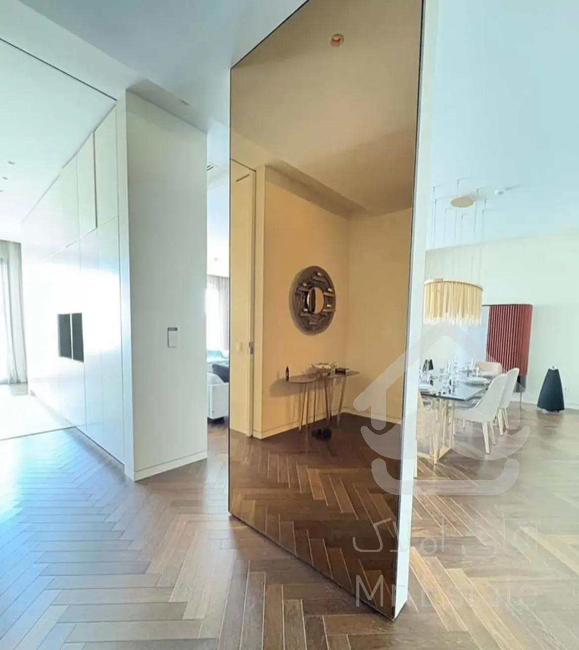 محمودیه ۱۷۰ متر ۶ساله به قیمت ۲پارکینگ